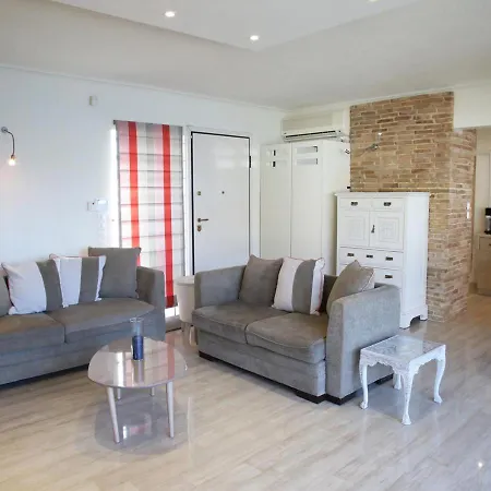 Penthouse -breathtaking Sea View-just On The דירה *