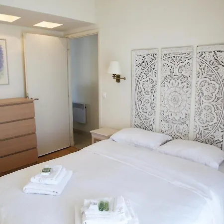 Penthouse -breathtaking Sea View-just On The 아파트