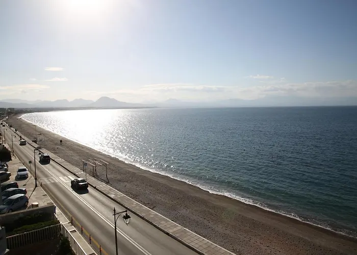 Penthouse -breathtaking Sea View-just On The Loutráki