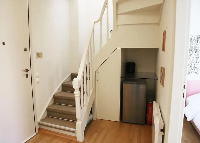 Penthouse -breathtaking Sea View-just On The Loutráki